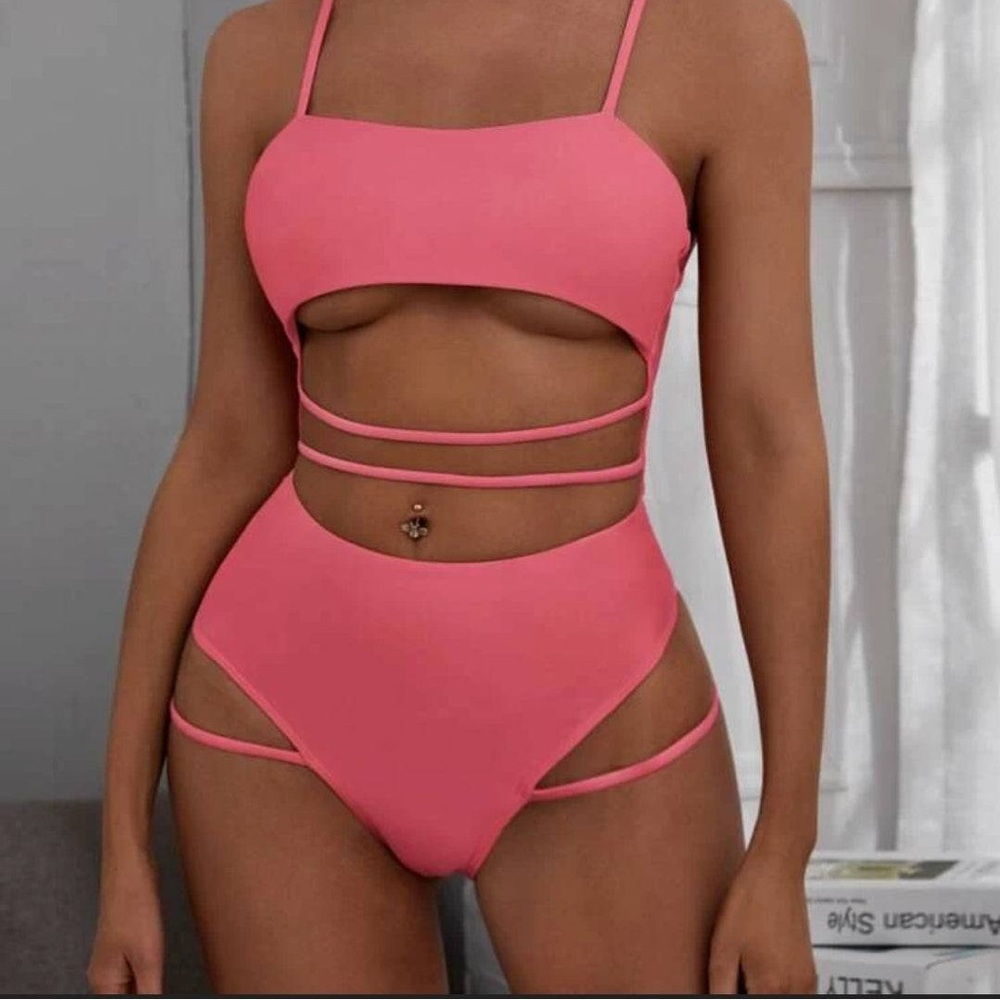 Cut Out One Piece Swimsuit